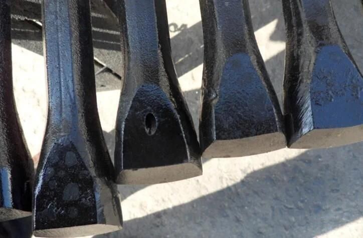 Chisel Bit Integral