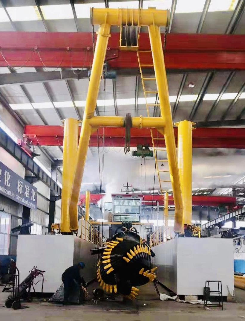 Exported to Iraq Cutter Suction Dredger with 4000 M3/H Capacity