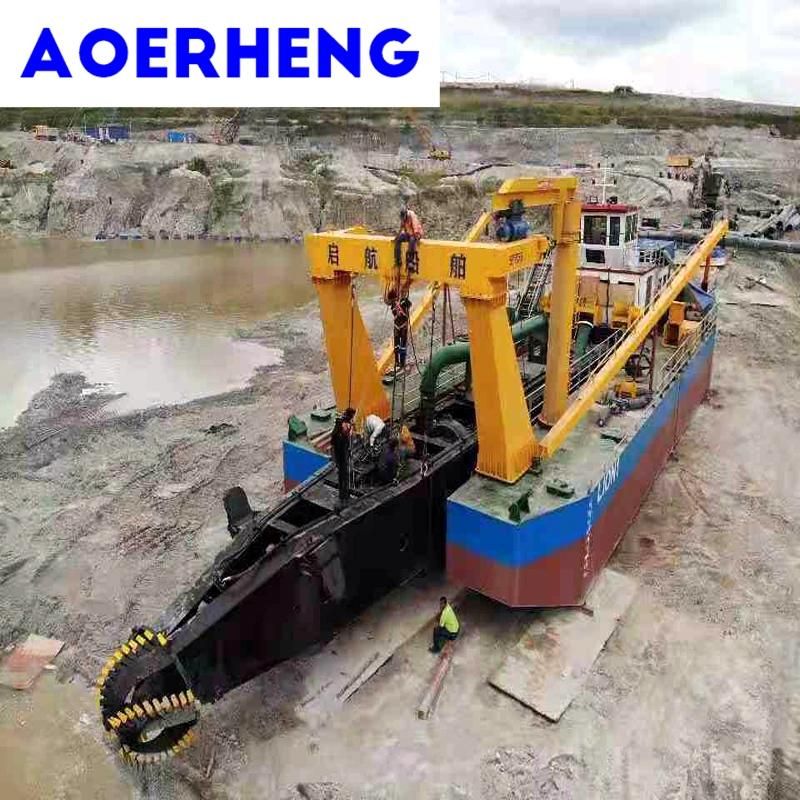 18/20/22/24/26 Inch Hydraulic Cutter Suction Sand Dredger with Diesel Engine Used in The River Sand /Lake Mud Cleaning/Port Cleaning /Gold Collecting