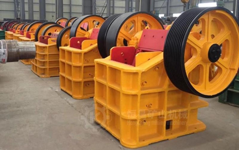 Gold Crusher Machine Portable Rock Crusher PE200*300 Mobile Jaw Crusher Machine Diesel Engine for Gold Stones