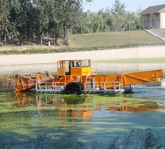 Aquatic Weed Harvester for River Lake and Sea Cleaning Job