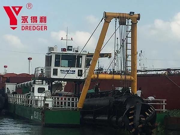 24 Inch Cutter Suction Dredging Vessel for Capital Dredging in Singapore