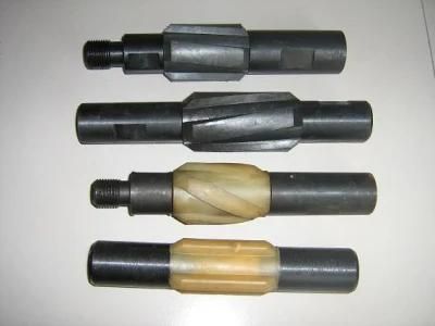 Short-Rod Centralizer with Double External Connections