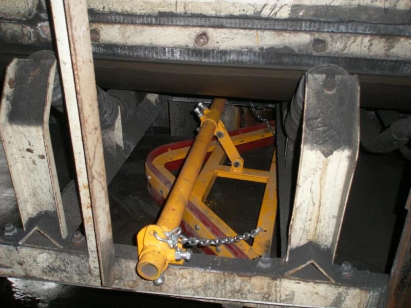 V-Plough Belt Scraper for Conveyor Return Belt