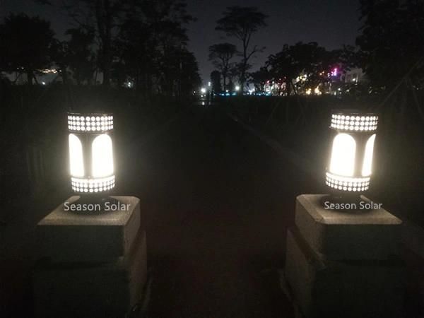 New Product Portable Balcony Solar LED Light 4W Outdoor Solar Gate Lighting with Double LED