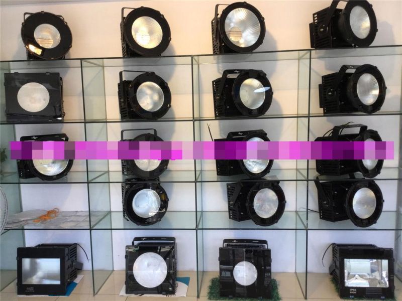 Yaye 18 Ce/RoHS 10W 20W 30W 50W 60W 70W 80W 100W 120W 150W 160W 200W 250W 300W 400W 500W 600W 1000W Outdoor COB SMD Solar LED Flood Tunnel Light LED Floodlight
