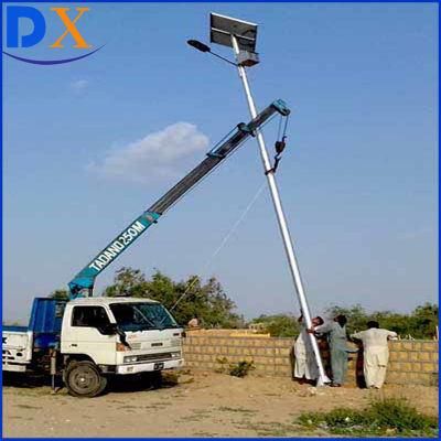 Solar Street Light LED Lamp with Lithium Battery for Garden