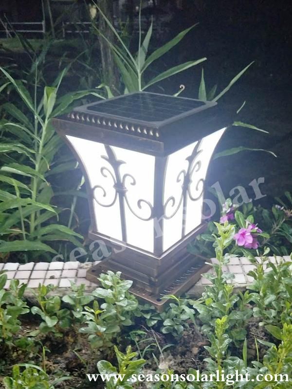 Classical Style Portable Outdoor Lighting Fixture 5W Solar Post Cap Light for Garden Gate Lighting