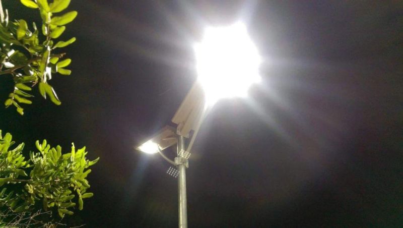 60W Integrated Solar Street Light for Road - Area Lighting - Parking Lot Lighting