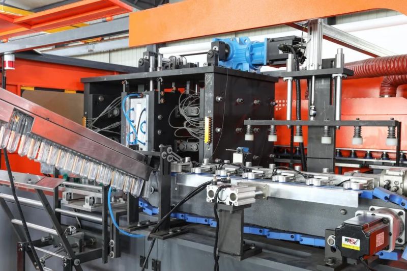 High Speed 6 Cavities Fully Automatic Bottle/Bottling Blow/Blowing Molding/Moulding Machinery/Machine with Servo Motors