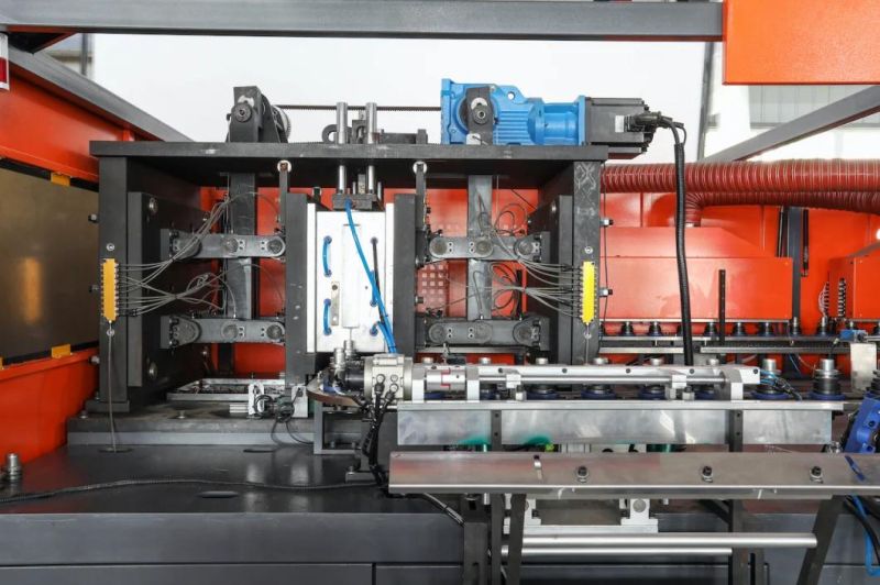 High Speed 6 Cavities Fully Automatic Bottle/Bottling Blow/Blowing Molding/Moulding Machinery/Machine with Servo Motors