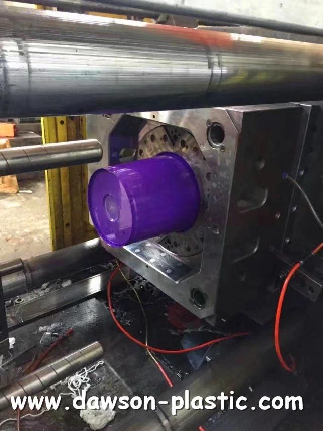 300ton High Quality Injection Molding Machine with Servo Motor