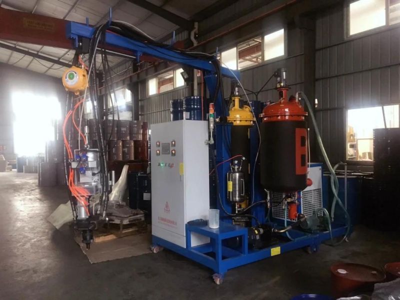 Lingxin Brand PU Injection Molding Machine /Polyurethane Dispatcher Machine /PU Dispatcher Machine