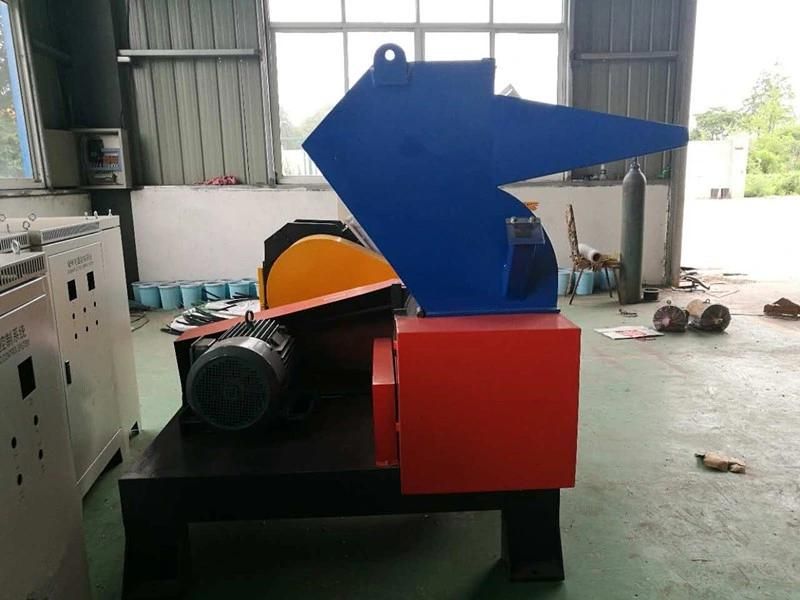 Crusher for PVC Pipe Can Reduce Pollution of Raw Material Made in China