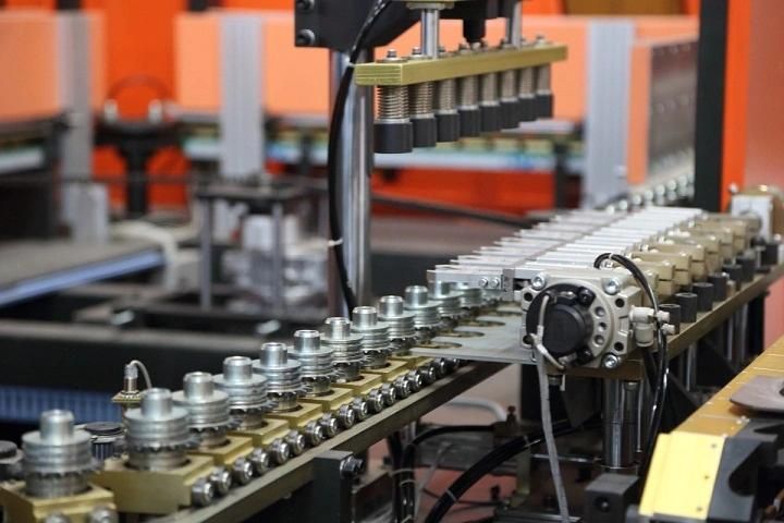 Plastic Bottle Making Machine 4 Cavities