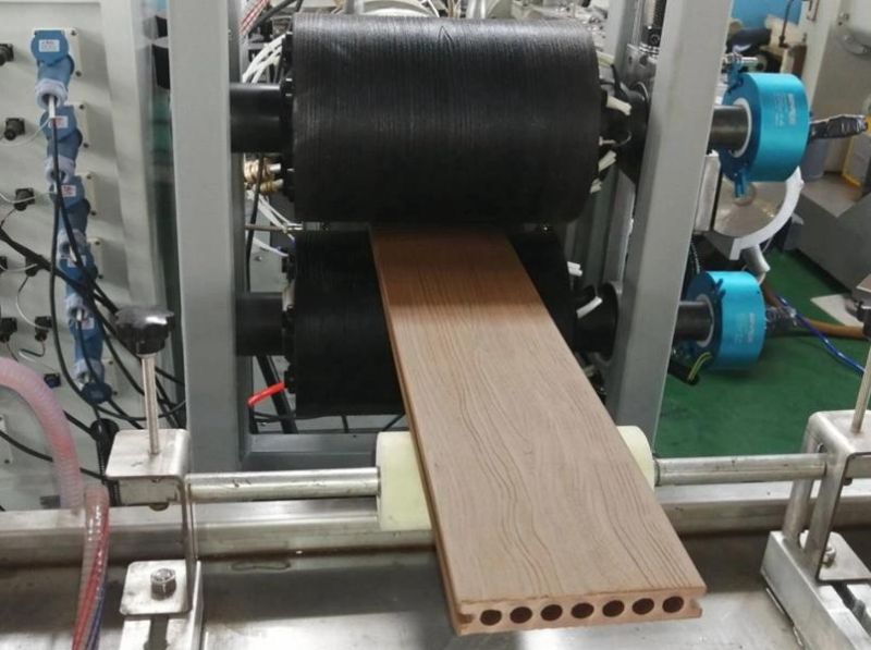 PP PE PVC Wood Machine WPC Profile Extrusion Line