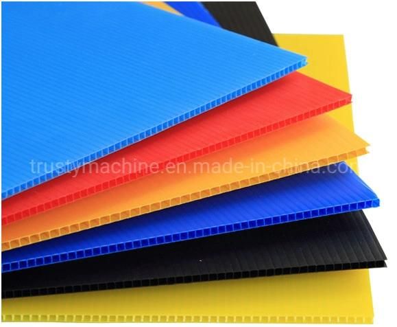 Qingdao PC PP PE Plastic Hollow Plate/Board Extrusion Line/Production Machine
