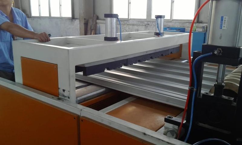 PVC Single /Multi Layer Heat Insulation Corrugated Sheet Extrusion Equipmet