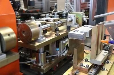 4 Cavity 2L Plastic Bottle Blow Molding Machine Price