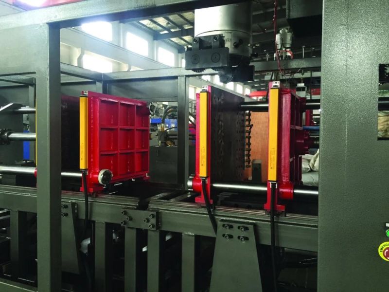 China Plastic Automatic Extrusion Small Bottle Blow Molding/Moulding Production Line