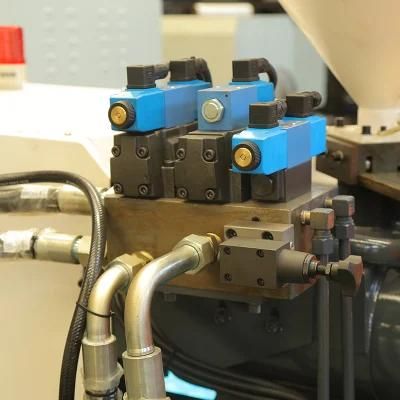 High Speed Hydraulic Fully Automatic Plastic Injection Molding Machine Robot