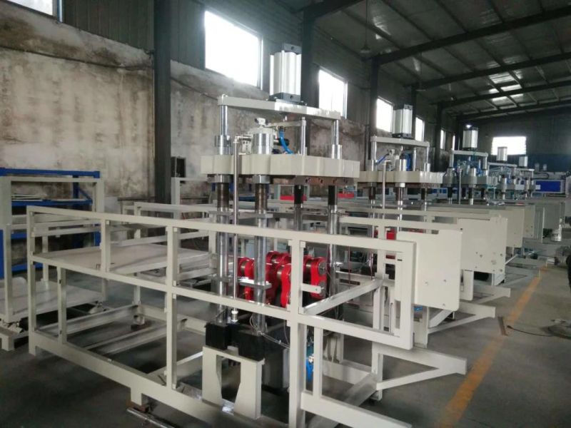 Ce Certificated Four Column Fast-Food Box Tray Plastic Thermoforming Machine