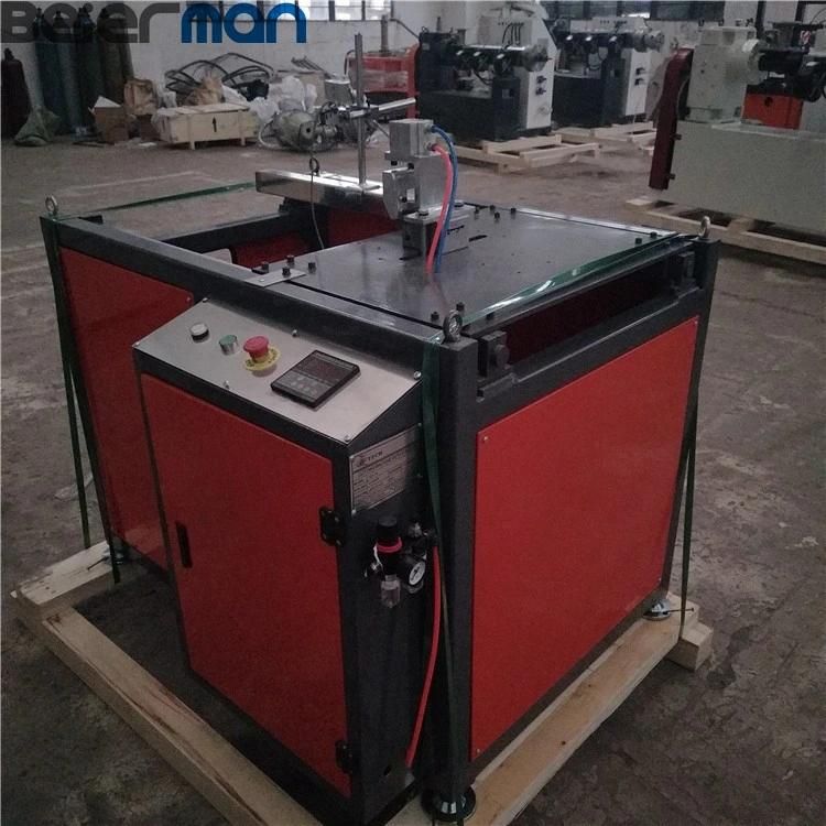 Automatic 1 Color 2 Colors High Quality Molds PVC Resin Shop Price Tag Price Holder Extruder Machine Production Line Pneumatic Cutting Device