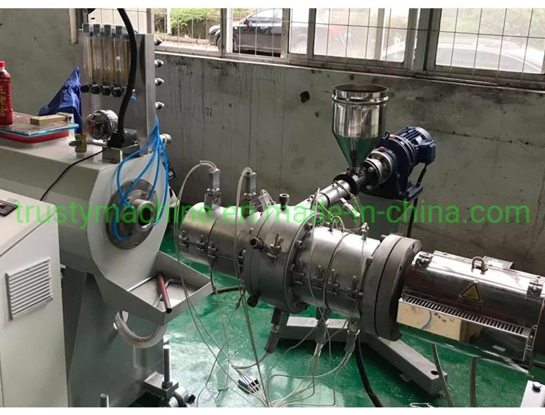 Plastic Production Line Extruder PE/PP/HDPE Pipe Extrusion Line