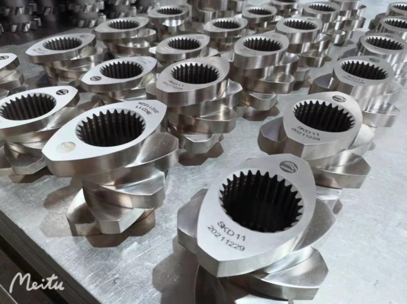 High Wear-Resistant Solutions Ze75A-Utx Extruder Screw and Barrel