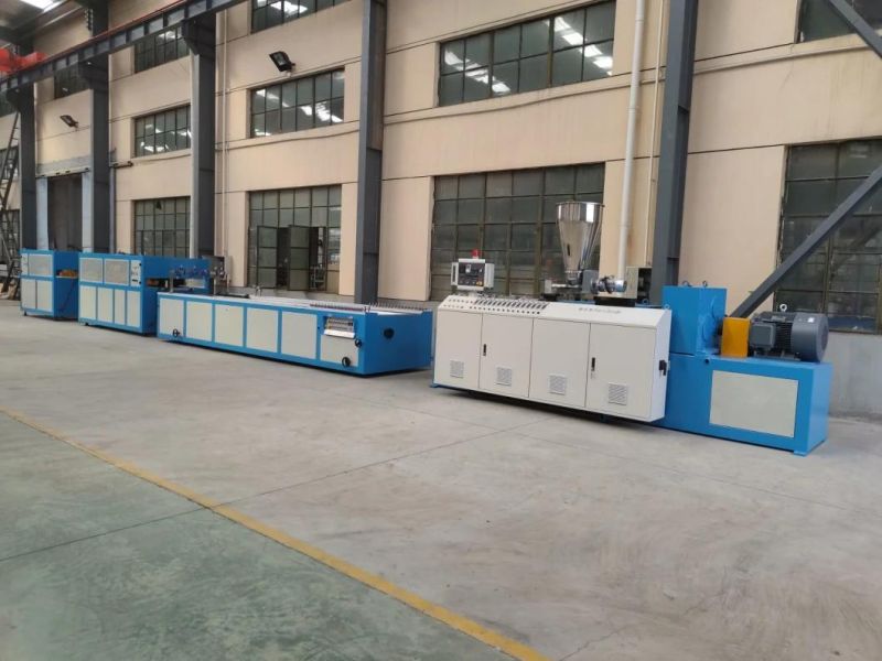 WPC Decking Wood Plastic Flooring Profile Production Line