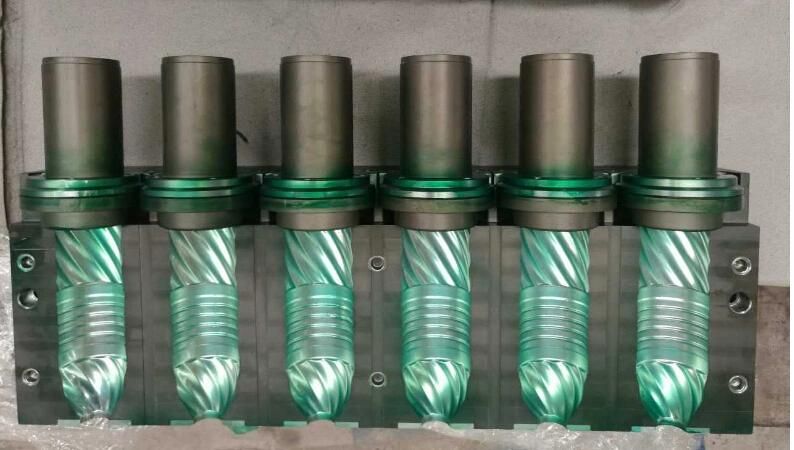 13000bph 8cavity Pet Blowing Machine