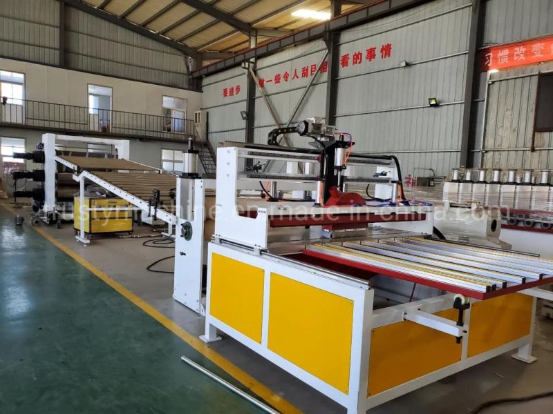 Qingdao PC PP PE Plastic Hollow Plate/Board Extrusion Line/Production Machine
