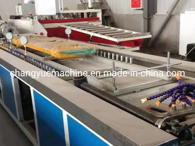 Latest Simple Operation WPC PVC Ceiling Wall Panel Extruder Machine