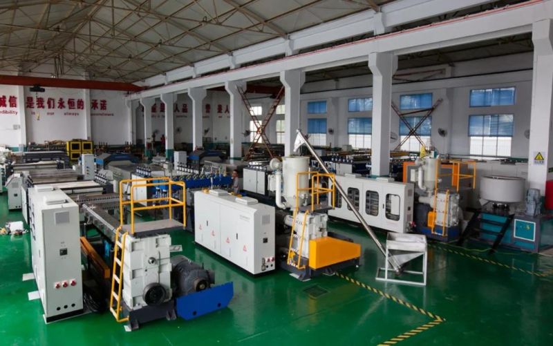 PP Corrugated Hollow Sheet Board Extrusion Machine Be Used in Making Plastic Fruit Seafood Carton Corrugated Box