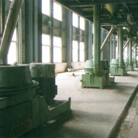 High Capacity Spc (stone plastic composite) Pulverizer, Grinding Mill