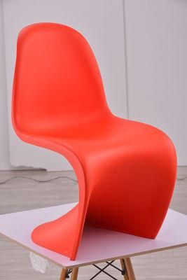 2021 Custom Factory Modern Stackable Metal Resin Hotel Restaurant Wedding Banquet Dining Chair