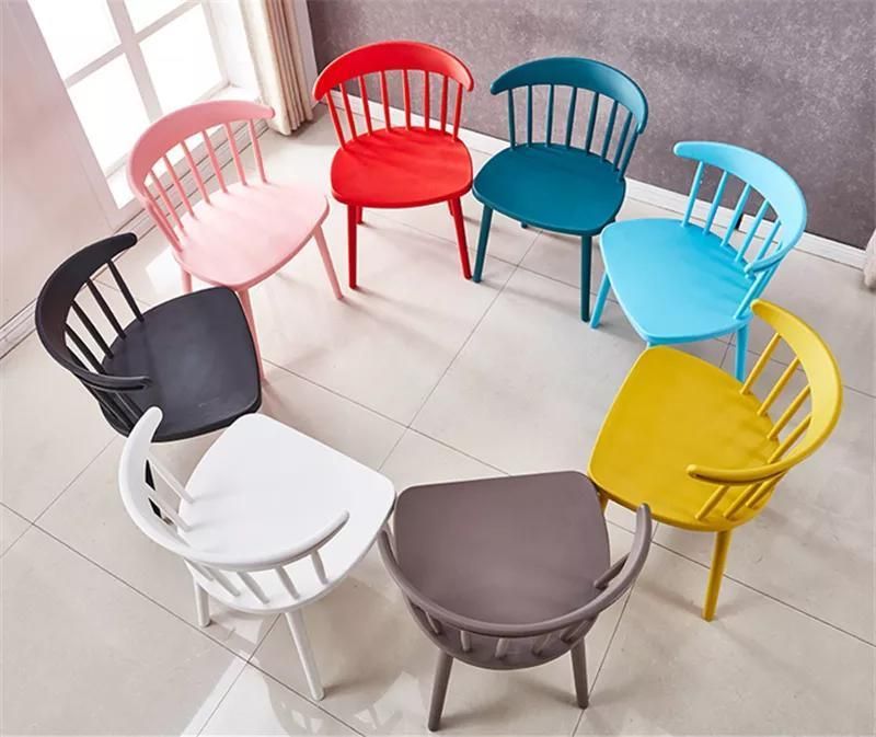 Home Furniture MID Back Simple Design Colorful Dining Plastic Chair