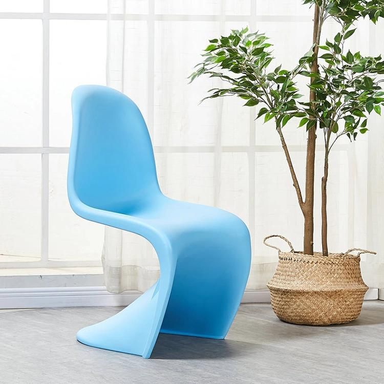 2022 Luxury Modern Chair in Polypropylene Outdoor Restaurant Cafe Plastic Chair Dining Room Set Dinner Chairs