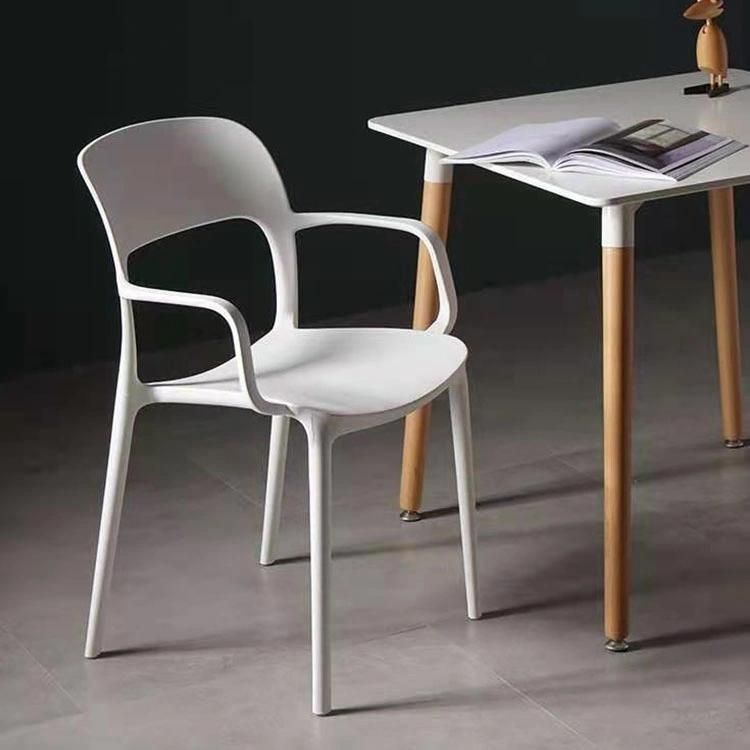 Custom Modern Comfortable PP Injection Moulding High Quality Plastic Leg Dining Room Chairs