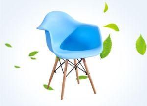Simple Type Outdoor Furniture PP Armrest Wooden Leg Living Room Dining Chair Outdoor Dining Chair