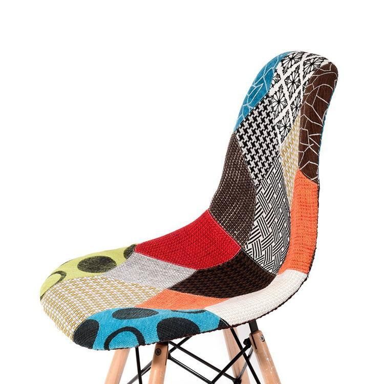 2021 Hot Sale Home Furniture Different Colors Optional PP Dining Chair with Metal Tube Legs