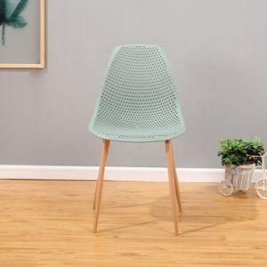 Nordic Style Living Room Dining Room PP Seat Wooden Leg Dining Chair Outdoor Dining Chair