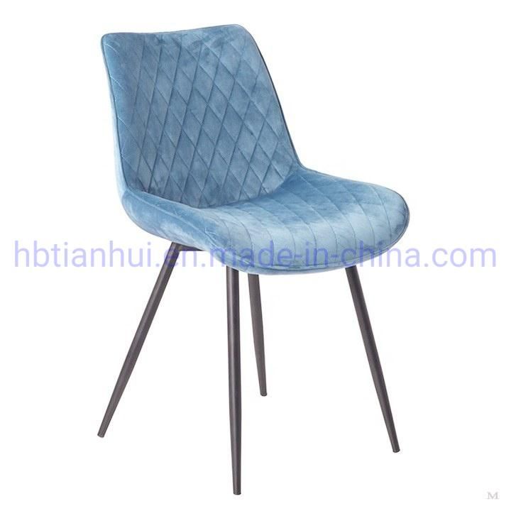 Italian Dining Room Restaurant Furniture Cushion Wooden Legs PP Tulip Modern Plastic Dining Chairs
