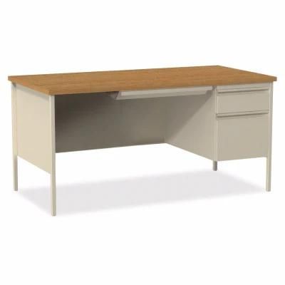 Office Worker Usr Writing Desk
