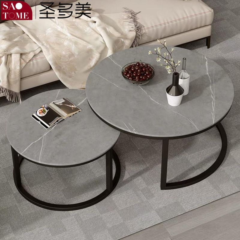 Creative Minimalist Coffee Table in Living Room