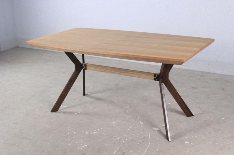 Wholesale Home Restaurant Furniture MDF Top Black Steel Dining Table for Outdoor Furniture