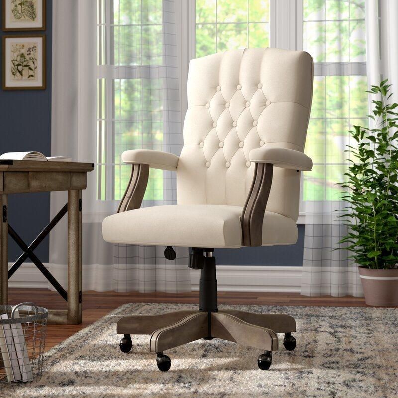 Italian Dining Room Restaurant Furniture Cushion Wooden Legs PP Tulip Modern Plastic Dining Chairs