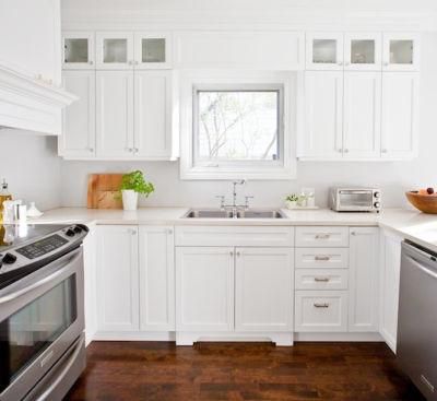 Factory Wholesale American Style Solid Wood Kitchen Wardrobe White Lacquer