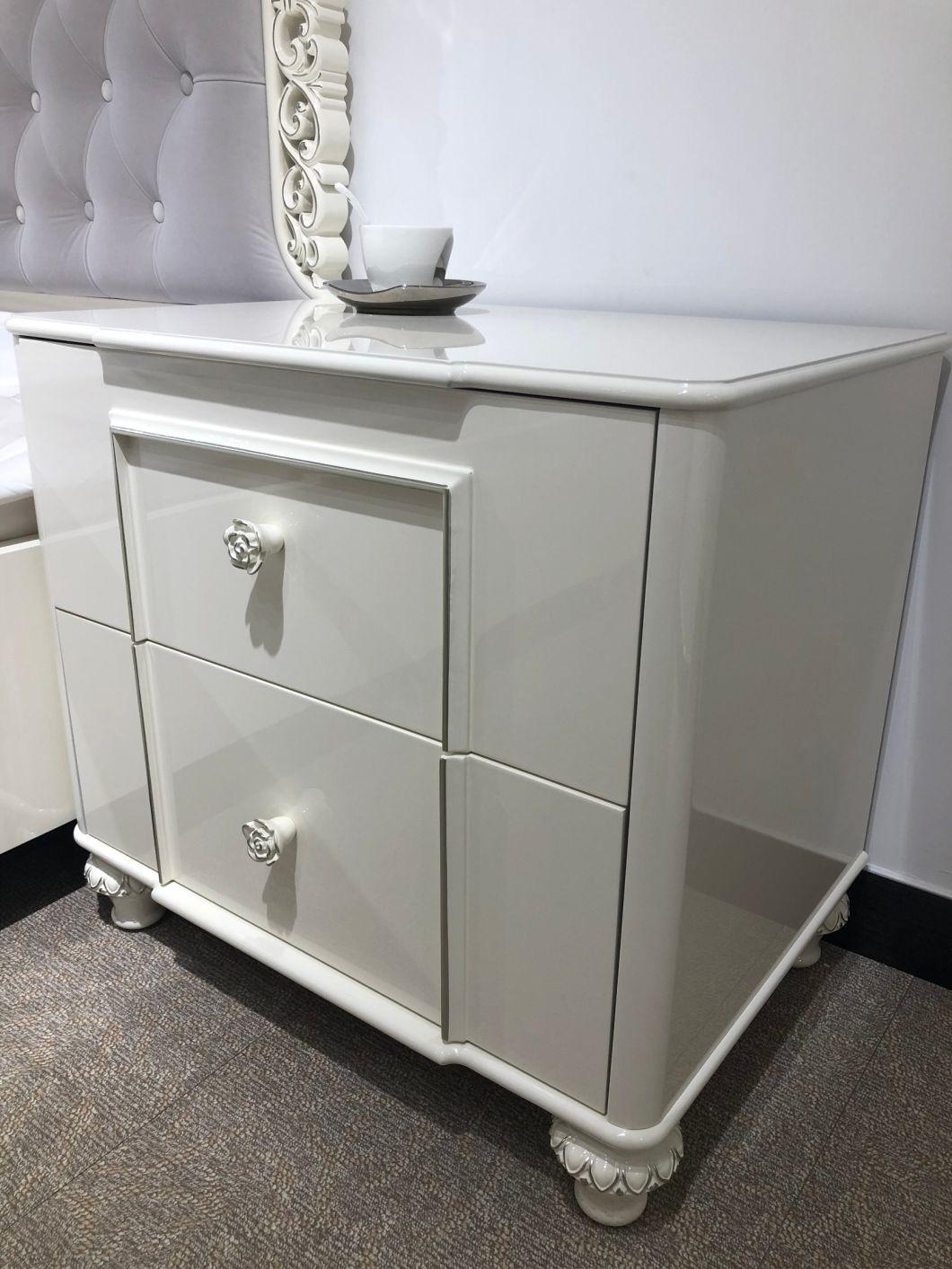 New Design High Glossy White Painting Color Hotel Furniture for Super 8 Hotel