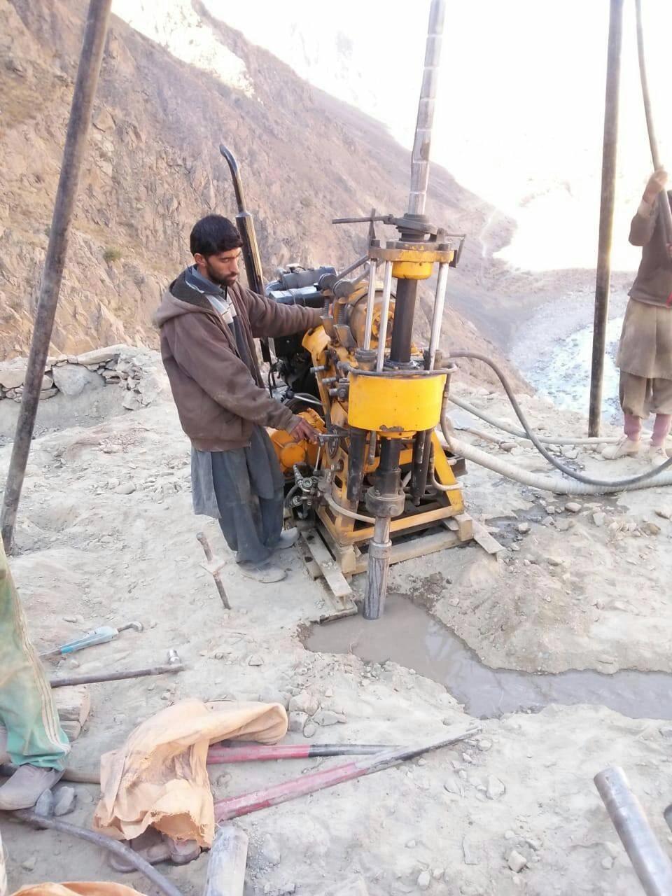 Portable Borehole Core Water Well Drilling Rig Machine